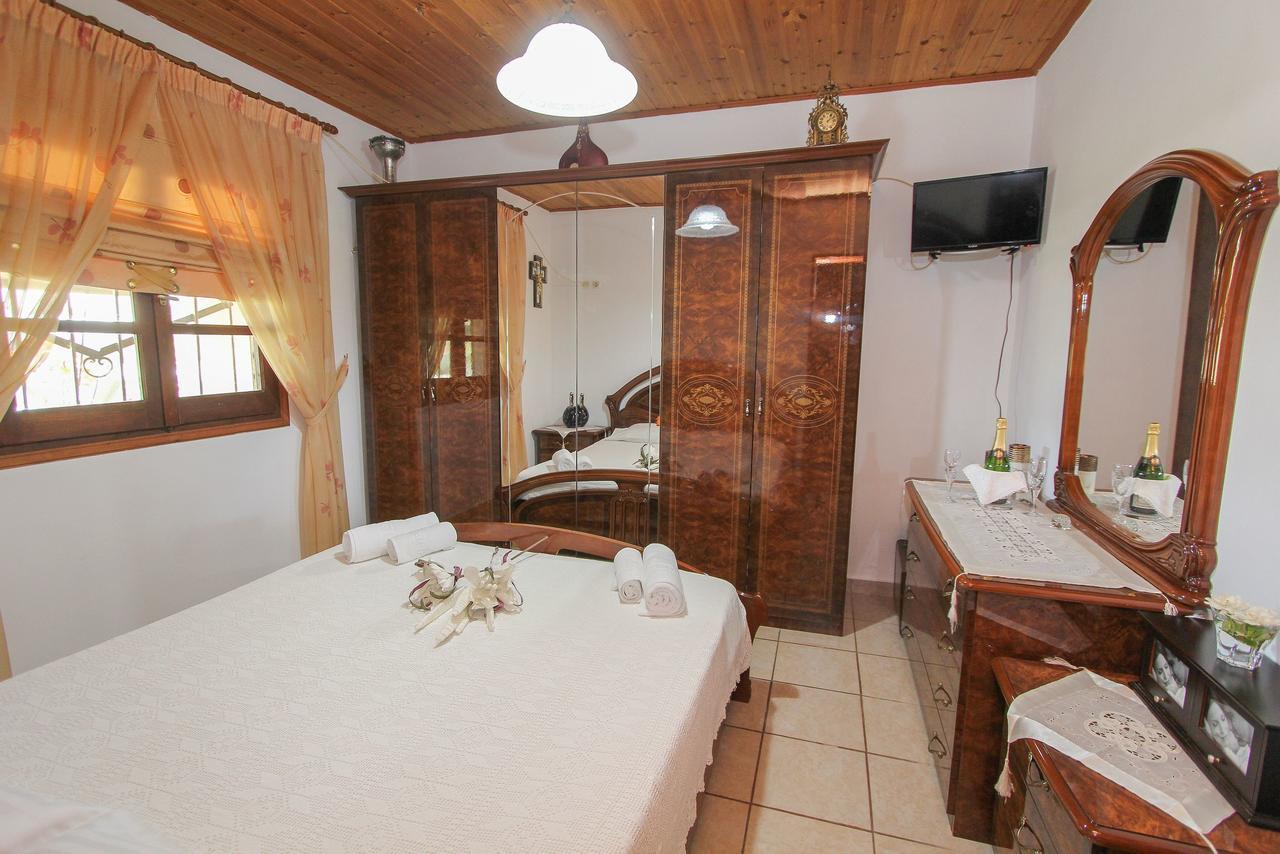 Kouros Resort Kalamákion 外观 照片